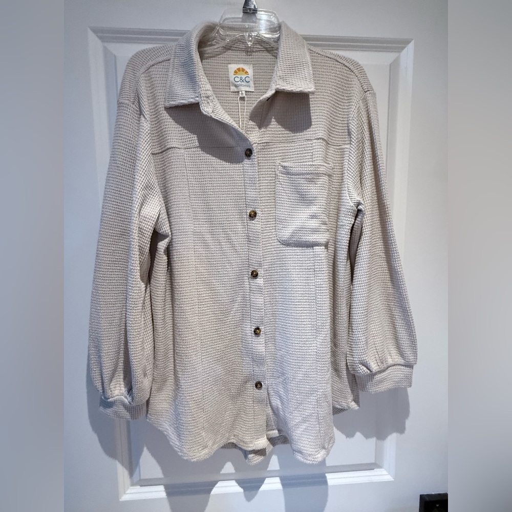 NWT C&C California Shirt Womens LG Long Sleeve Button up Cozy Stretch Waffle Tan